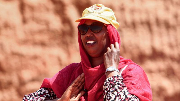 Профессор Мухаммад предполагает, что обучение студентов истории Судана могло бы побудить их защищать эти места.