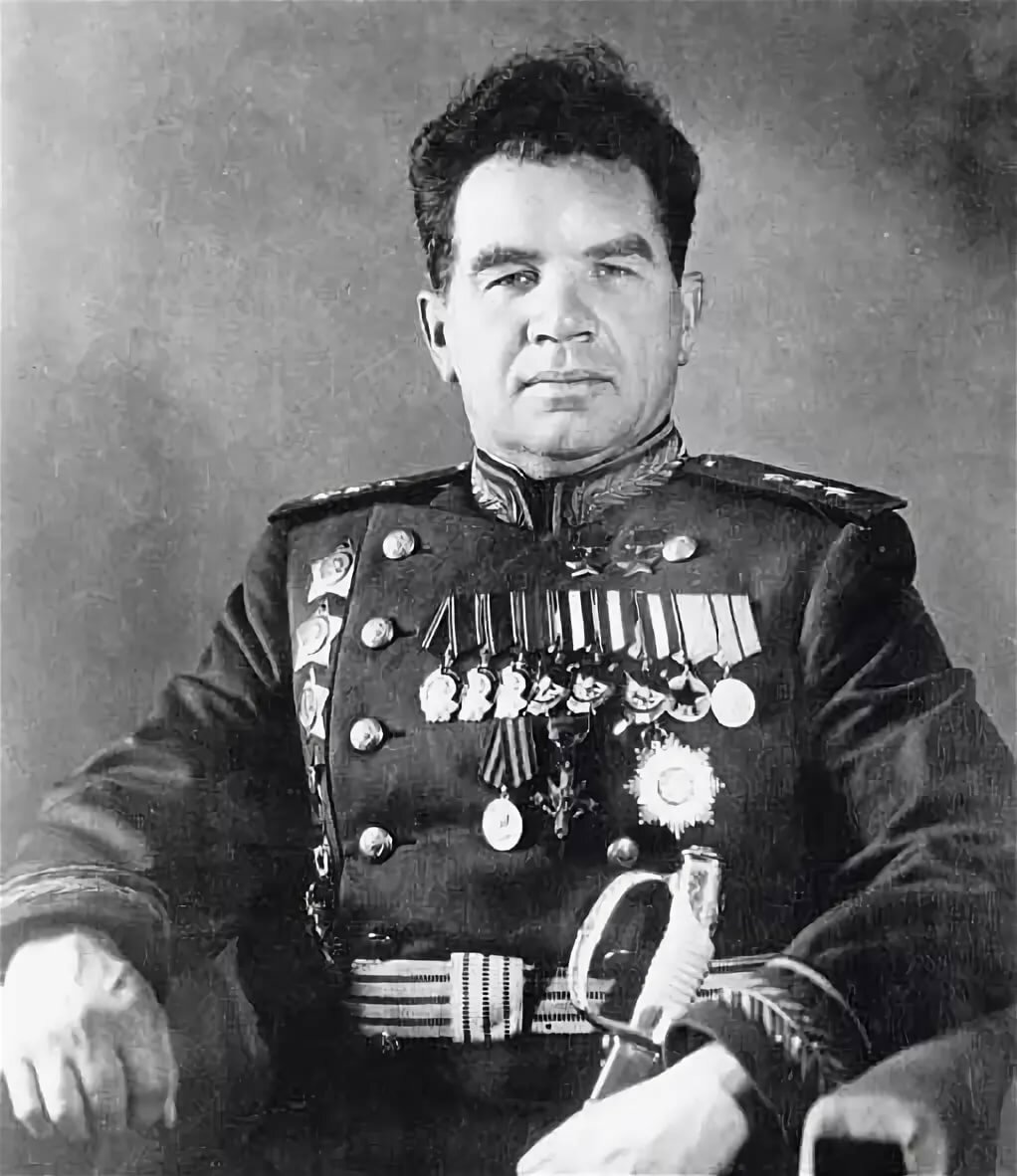 Василий Иванович Чуйков, герой Сталинградской битвы.