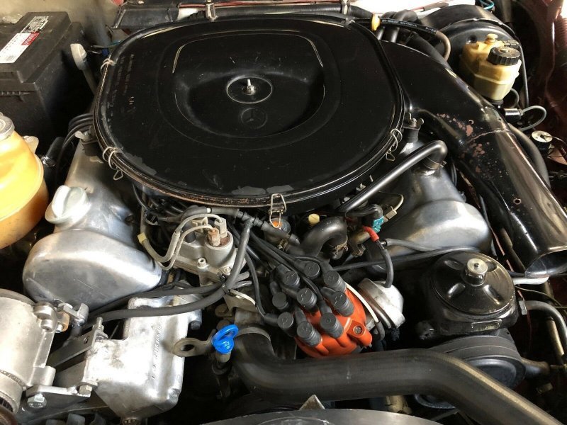 Пенсионерка продала купе Mercedes 450 SLC AMG, которым владела 42 года Пенсионерка продала купе Mercedes 450 SLC AMG, которым владела 42 года