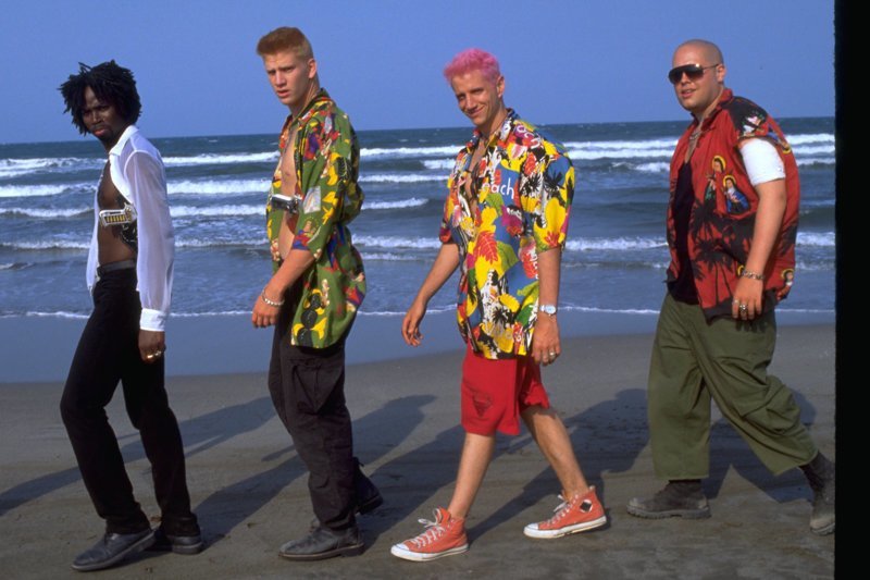 «Ромео + Джульетта», 1996 кино, костюмы, люди, мода, ностальгия, одежда, фильм