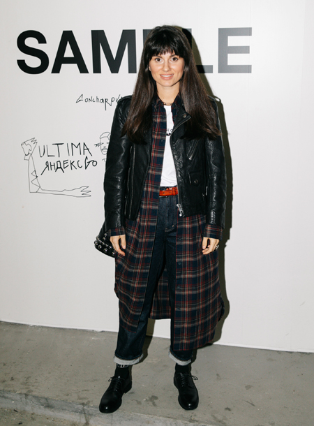 Денис Симачев, Полина Аскери и другие гости открытия выставки "Заживо" Звезды,Новости о звездах