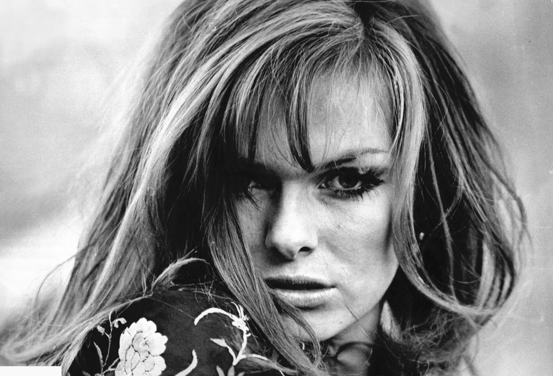 Юлие Эге - симпатичная актриса родом из Скандинавии Юлие Эге - симпатичная актриса родом из Скандинавии