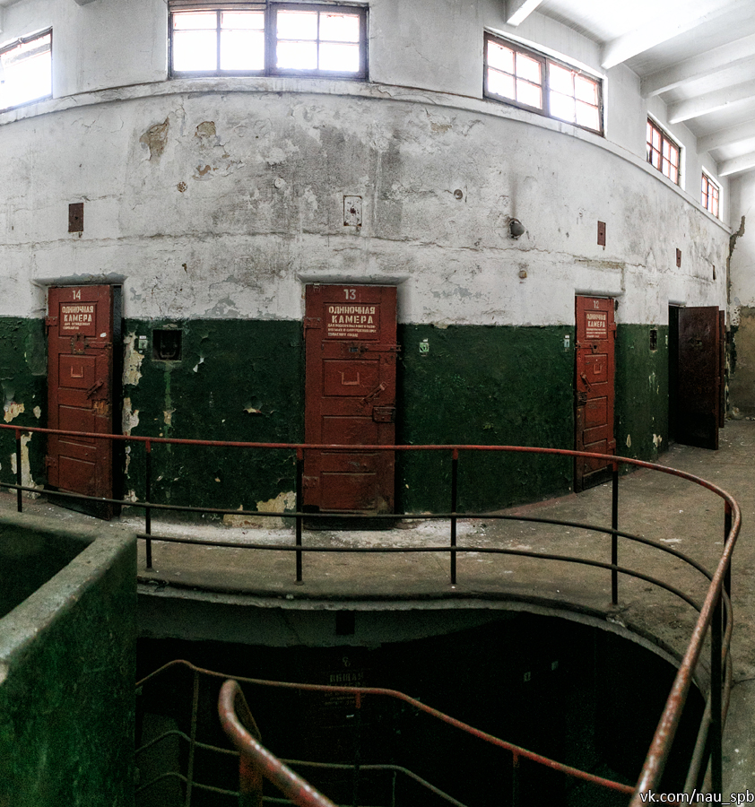 Тюрьма кресты фото внутри и снаружи