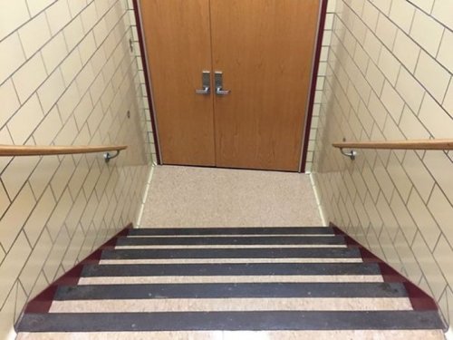 Строительно-дизайнерские ляпы и маразмы (19 фото)