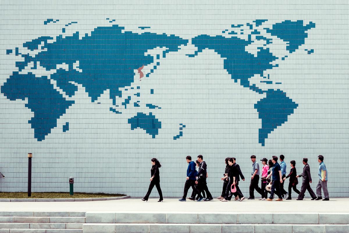 «Чосон» Дениса Давыденко: объективная нереальность из Северной Кореи «Чосон» Дениса Давыденко: объективная нереальность из Северной Кореи