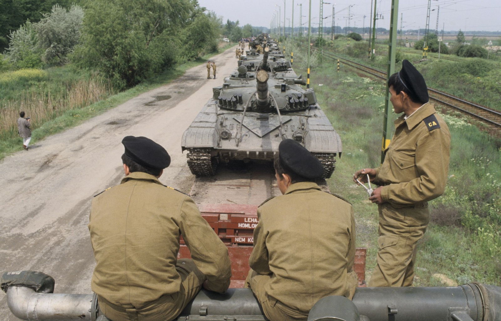 Вывод советских танков из Будапешта, 25 апреля 1989