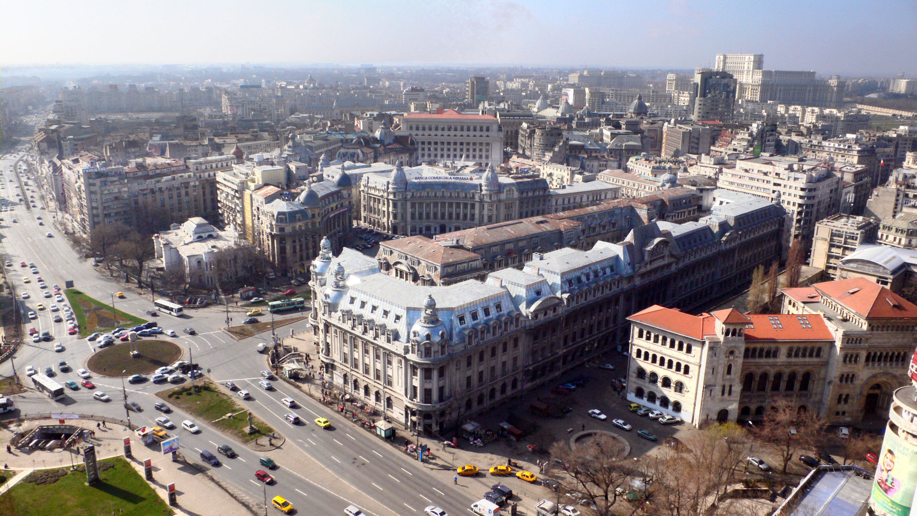 File:Bucharest-Skyline-01.jpg - Wikimedia Commons