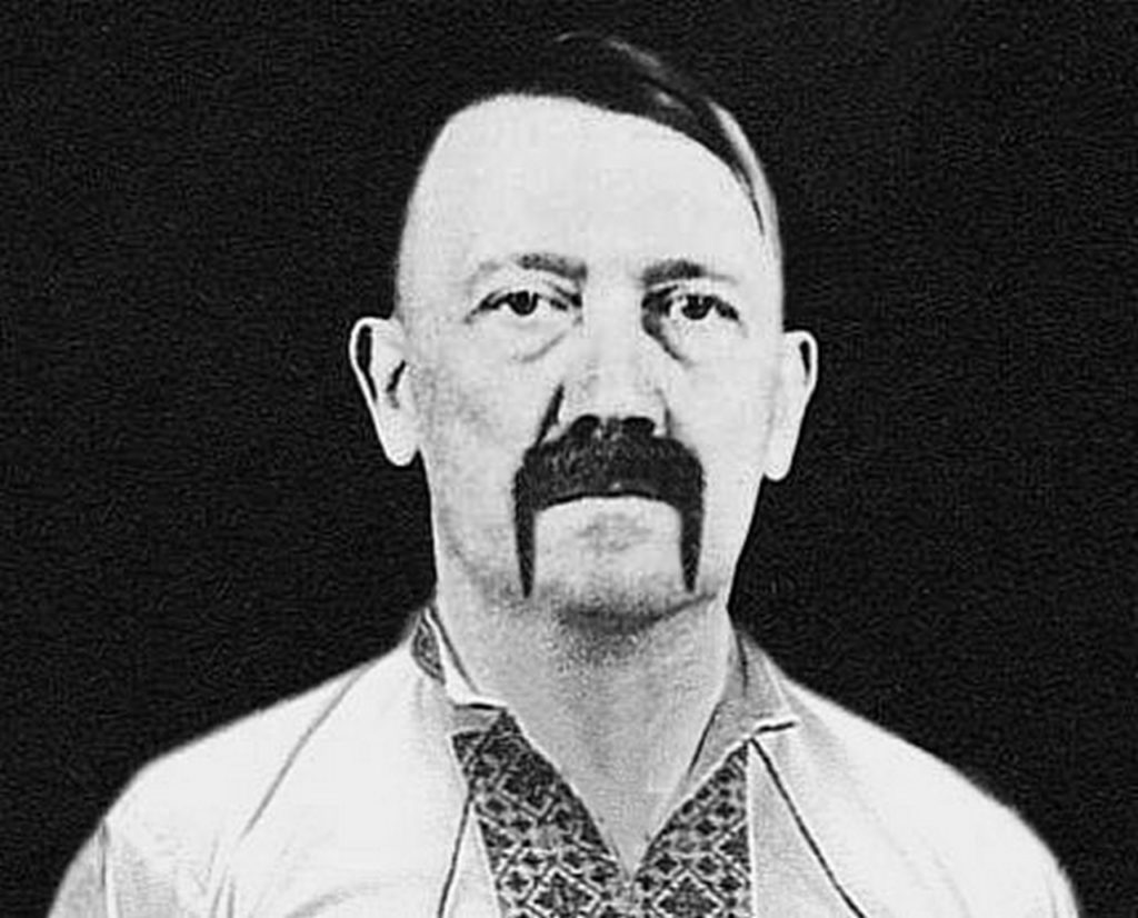 Гитлер в виде кота