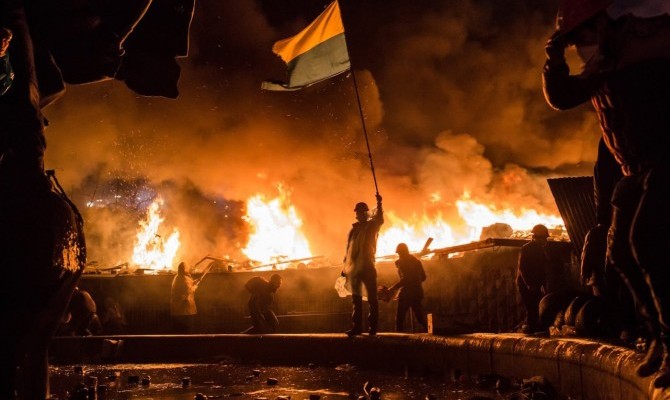 Рада приравняла боевиков Майдана к участникам боевых действий и назначипа им льготы