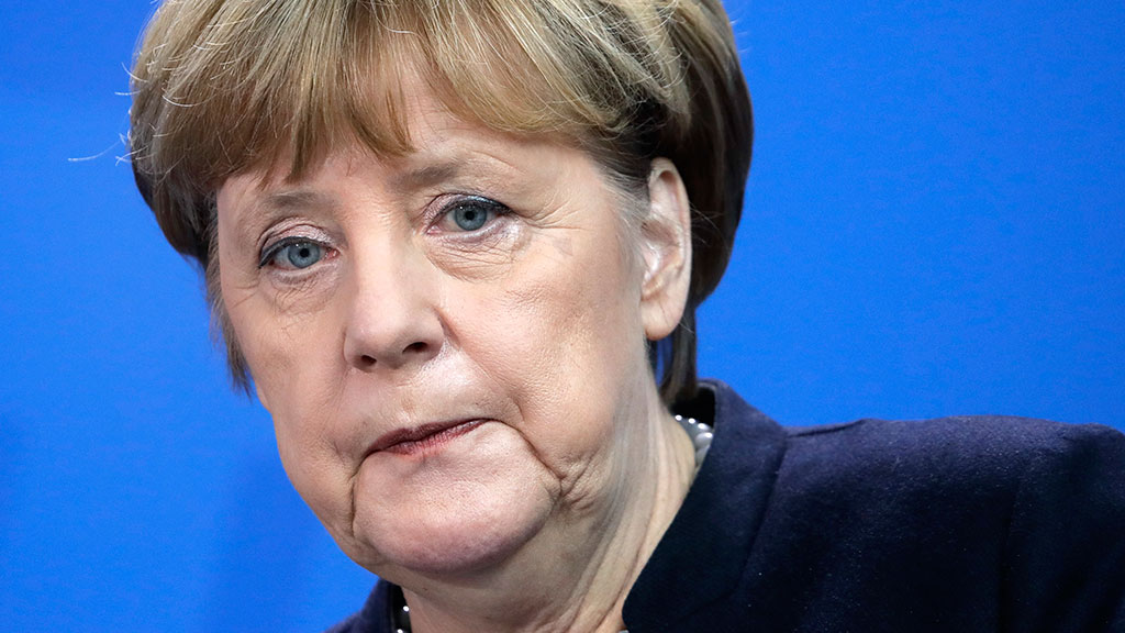 WikiLeaks может опубликовать компромат на Меркель