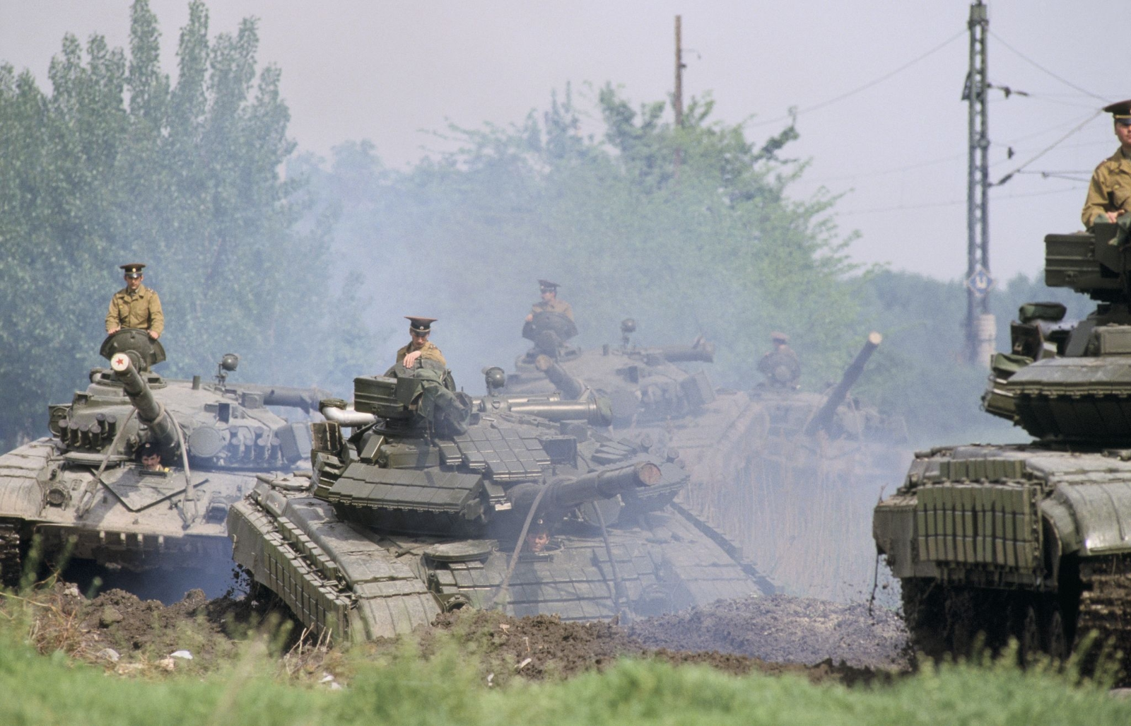 Вывод советских танков из Будапешта, 25 апреля 1989