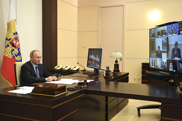 Путин заявил о стремлении к скорейшему выходу из ограничений