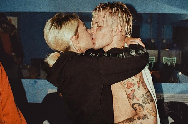 Итоги года — 2018: самый сладкий поцелуй Итоги года — 2018: самый сладкий поцелуй звездные пары