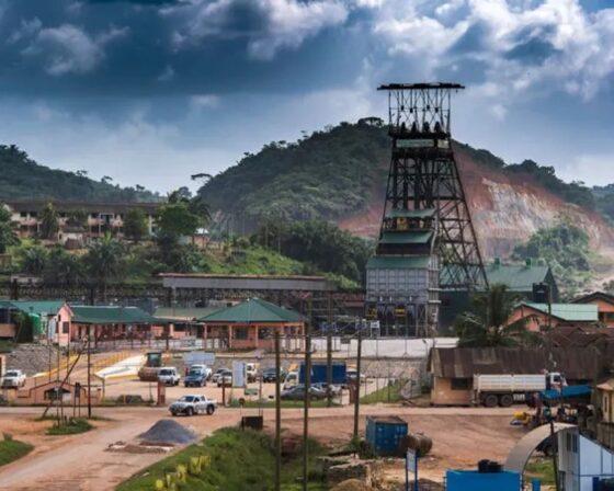 британцам проще воровать чем добывать золото