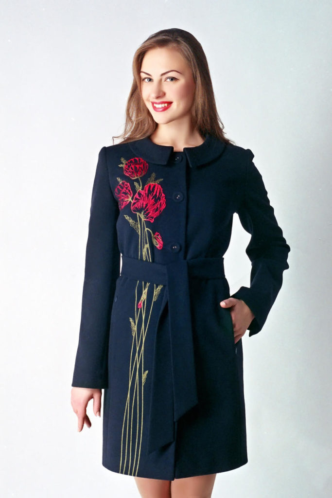 Великолепная вышивка на пальто: Превращаем простую вещь в эксклюзивную вышивка,мода,одежда