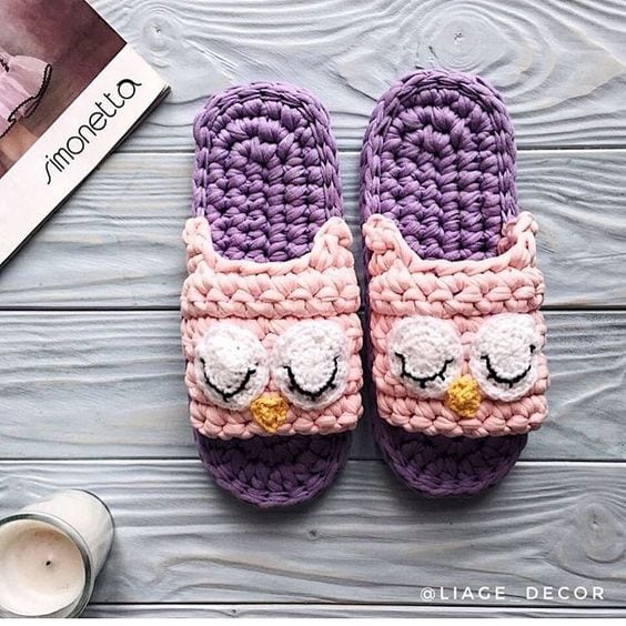Уютные вязаные тапочки для дома вяжем за один вечер Уютные вязаные тапочки для дома вяжем за один вечер вязаные тапочки,рукоделие,своими руками