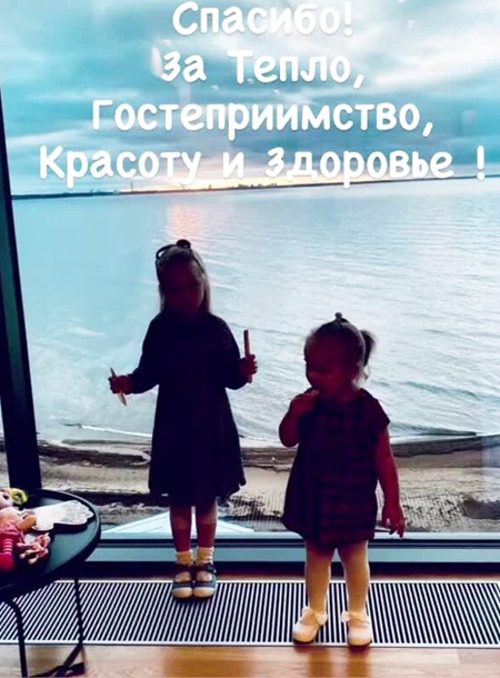 Жена Константина Хабенского поделилась редким снимком с дочерьми Жена Константина Хабенского поделилась редким снимком с дочерьми Ольга, Хабенский, Литвинова, снимок, актриса, время, Финского, берегу, снова, актеров, семье, Пополнение, Александру, первую, февраля, Хабенскому, случилось, летом, Константину, родила