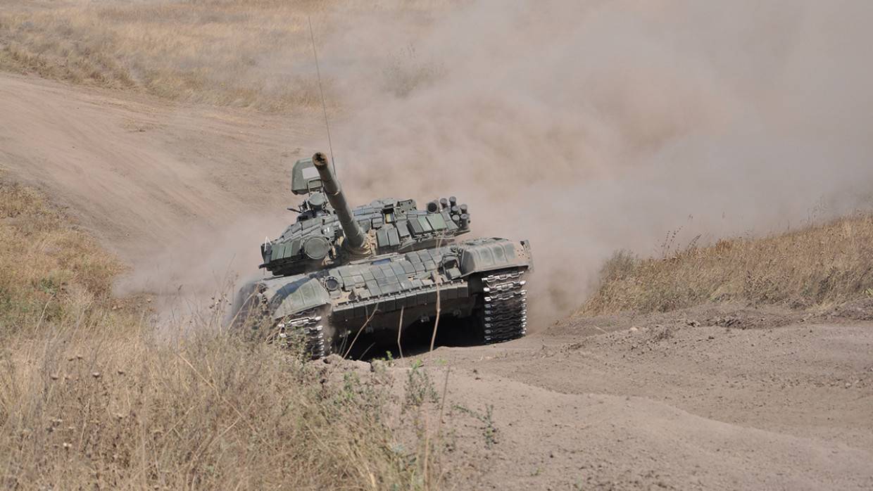 Эксперт Мураховский: беспилотники и ПТРК не представляют угрозы для российских танков Т-72