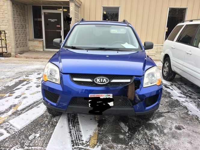 5. "У меня что-то в машине застряло… что значит "Похоже на тормозной барабан фуры"???". автоприколы, подборка, приколы