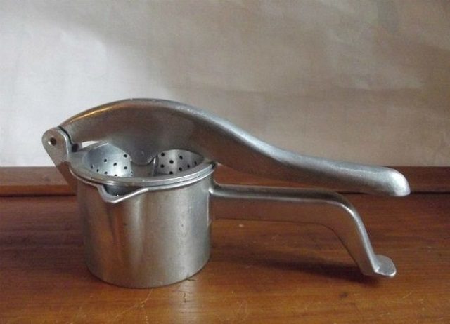 19 вещей советской эпохи, которые были почти у каждого 19 вещей советской эпохи, которые были почти у каждого