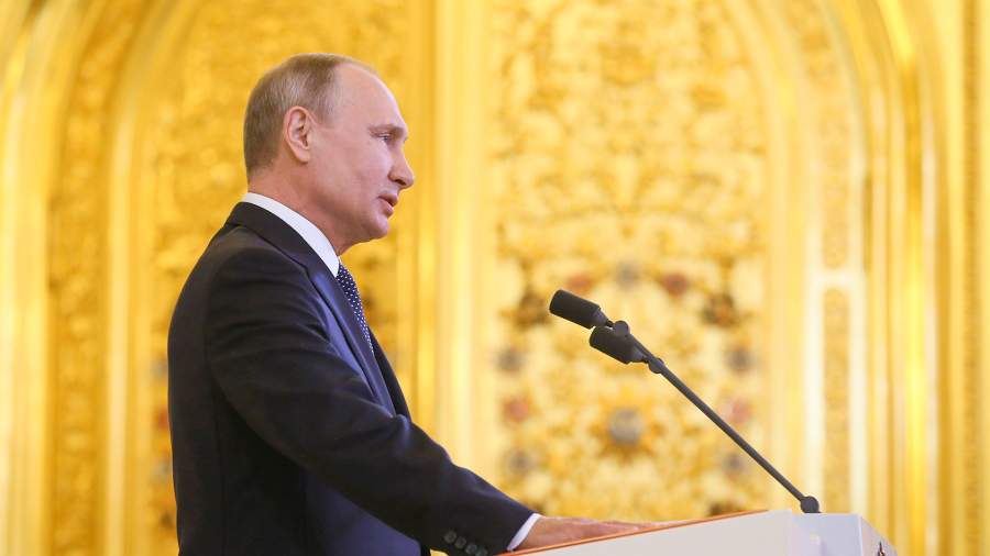 Началась церемония представления Путину Президентского полка