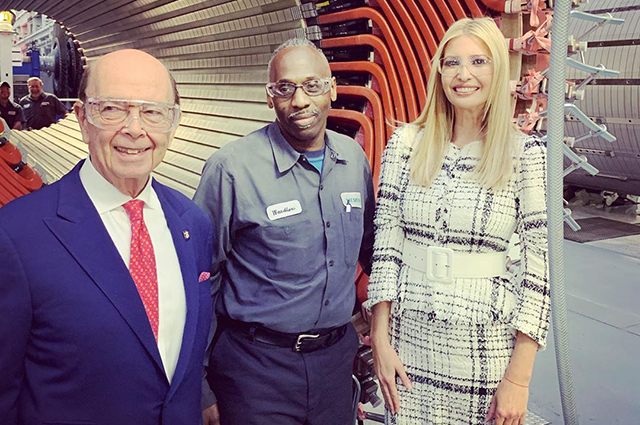 Иванка Трамп посетила промышленный завод в Северной Каролине