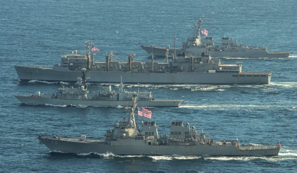 Территориальные воды РФ – запретная зона для американского флота