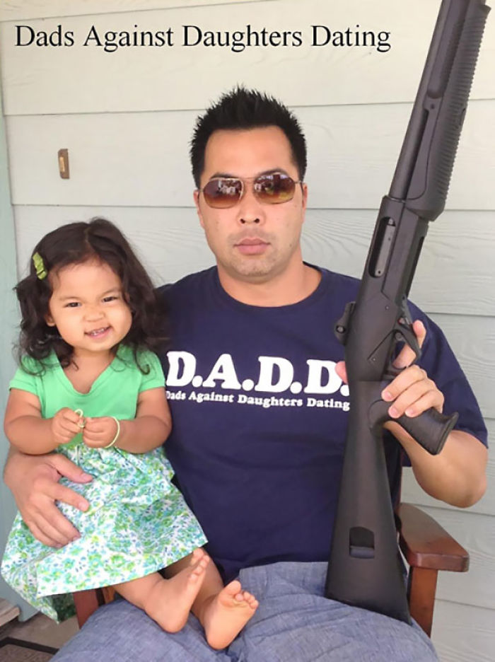 Here’s A Funny Picture My Friend Took With His Daughter. This Is Not A Joke, People