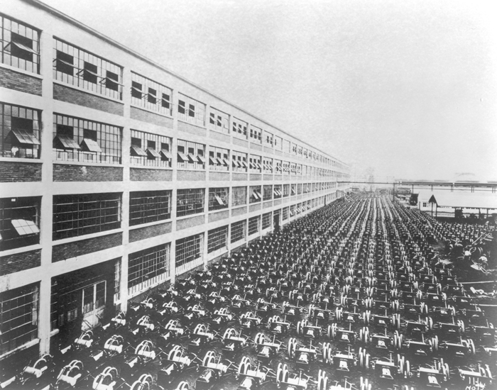 Исторические фотографии с первых заводов Ford Motor Company