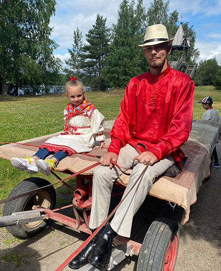 Как Светлана Лобода, Анастасия Решетова, Татьяна Навка и другие звездные мамы проводят лето со своими детьми Как Светлана Лобода, Анастасия Решетова, Татьяна Навка и другие звездные мамы проводят лето со своими детьми Хроника