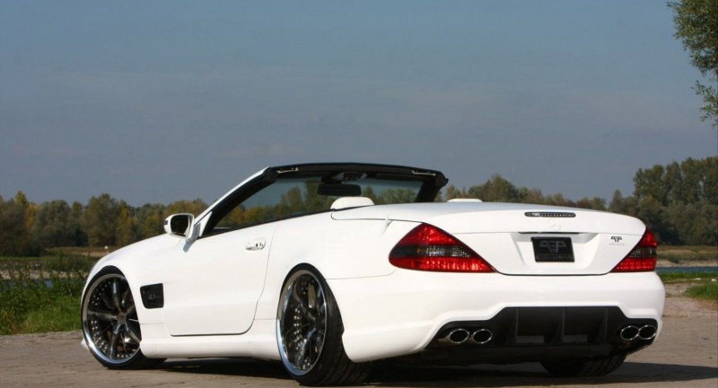 В России начали неофициально продавать новый кабриолет Mercedes-AMG SL 63 В России начали неофициально продавать новый кабриолет Mercedes-AMG SL 63 Автоновинки