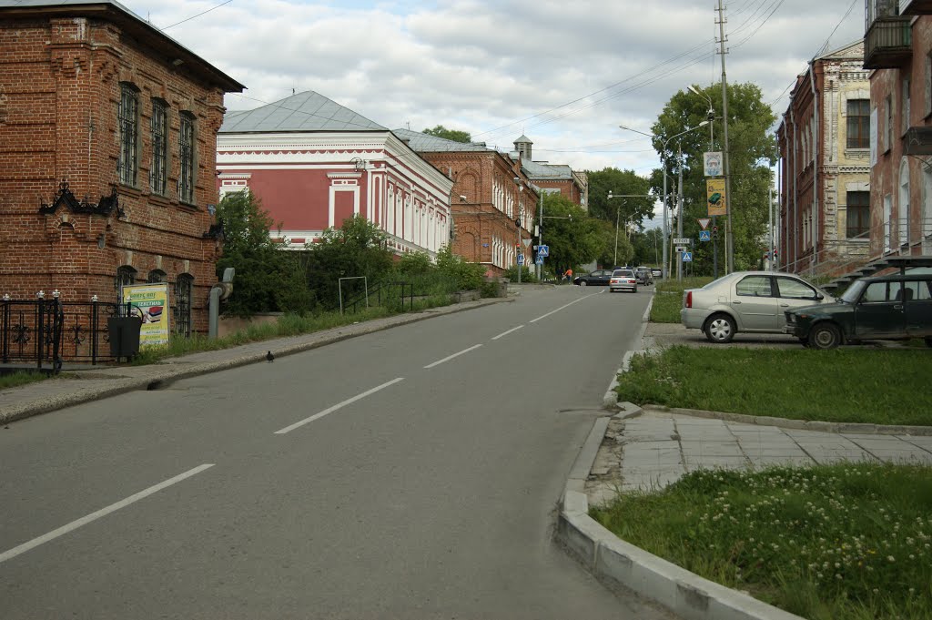 Соликамск улицы города. Город Соликамск Боровск. Пермский край Соликамск Боровск улицы. Городские улочки Соликамск. Соликамск центр Боровска.