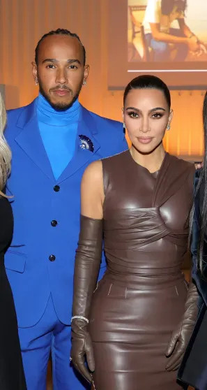 Льюис Хэмилтон опубликовал видео с Ким Кардашьян на фоне слухов об их романе Кардашьян, Хэмилтон, Льюис, вместе, ХэмилтонКим, появились, видео, КардашьянКим, Формулы1, Хэмилтона, Ранее, первый, Сейнтом, Токио, марте, рэпер, известна, восьми, развелась, реакция