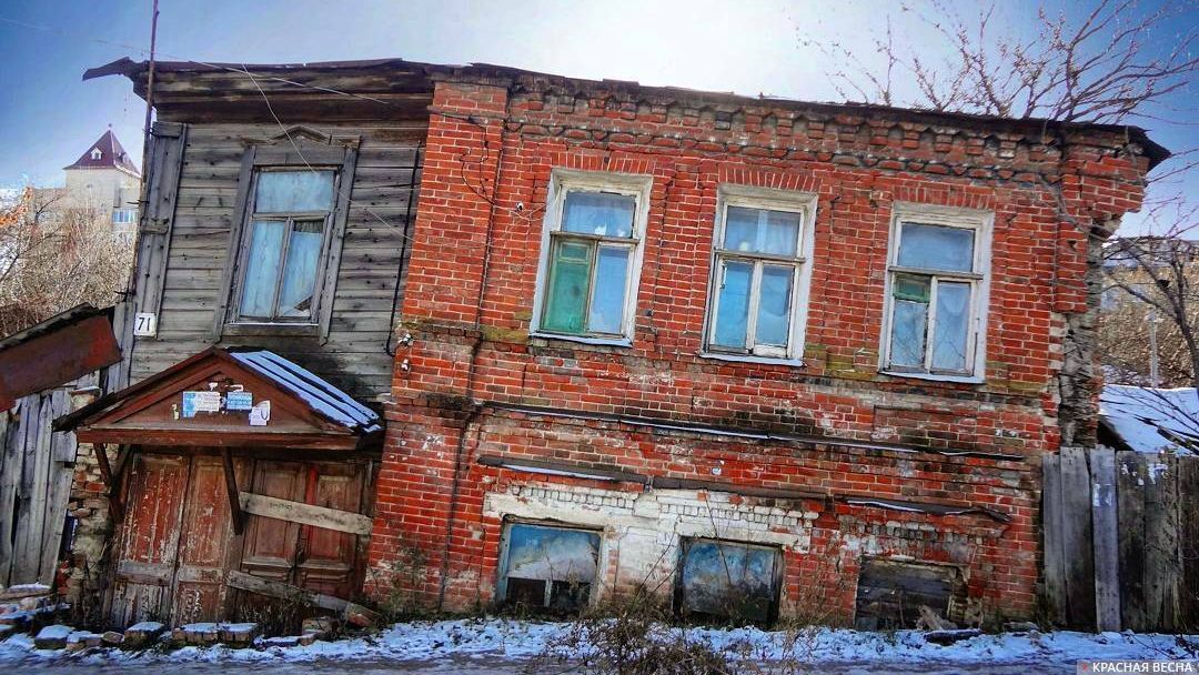Новосибирской области выделят 334 млн рублей на расселение аварийного жилья