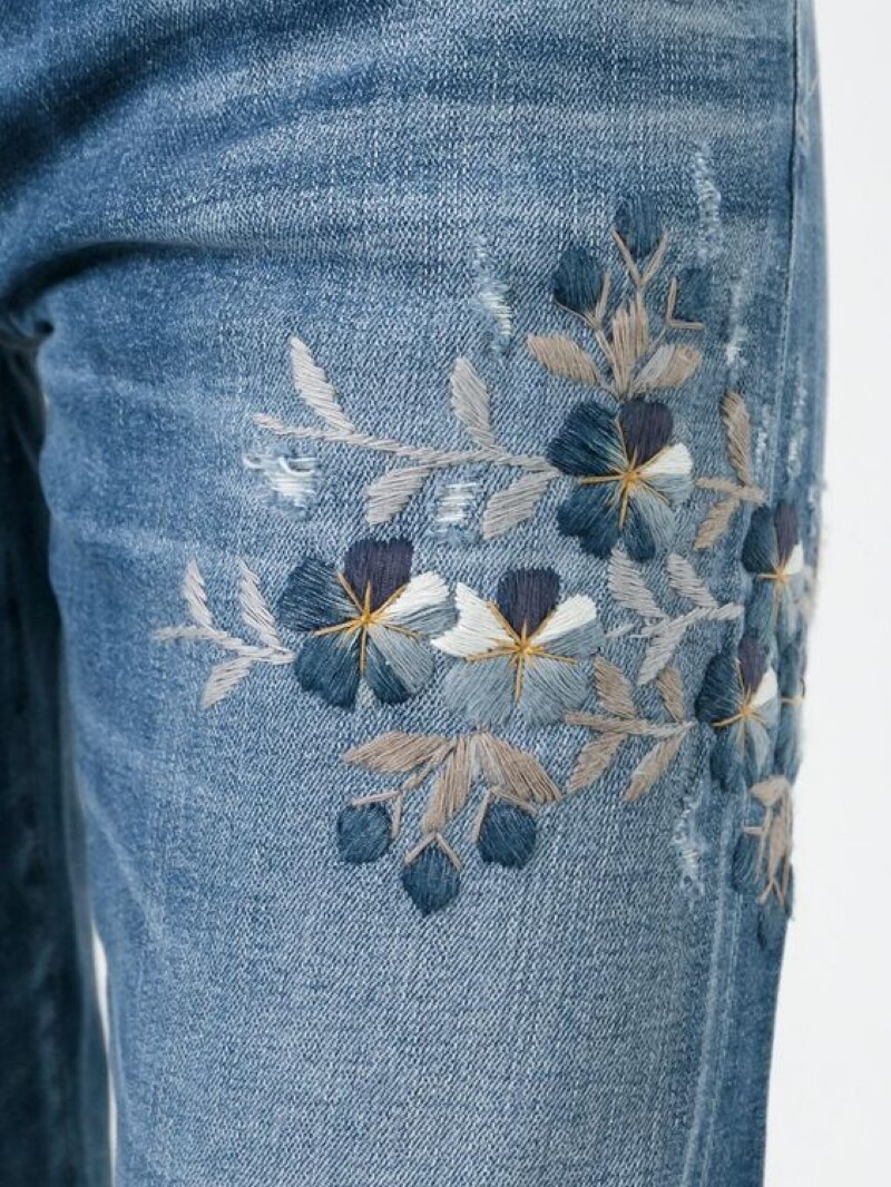 Интересные варианты вышивки по джинсовой ткани, которые сделают вашу вещь уникальной вышивка на ткани,женские хобби,мастерство,рукоделие,своими руками