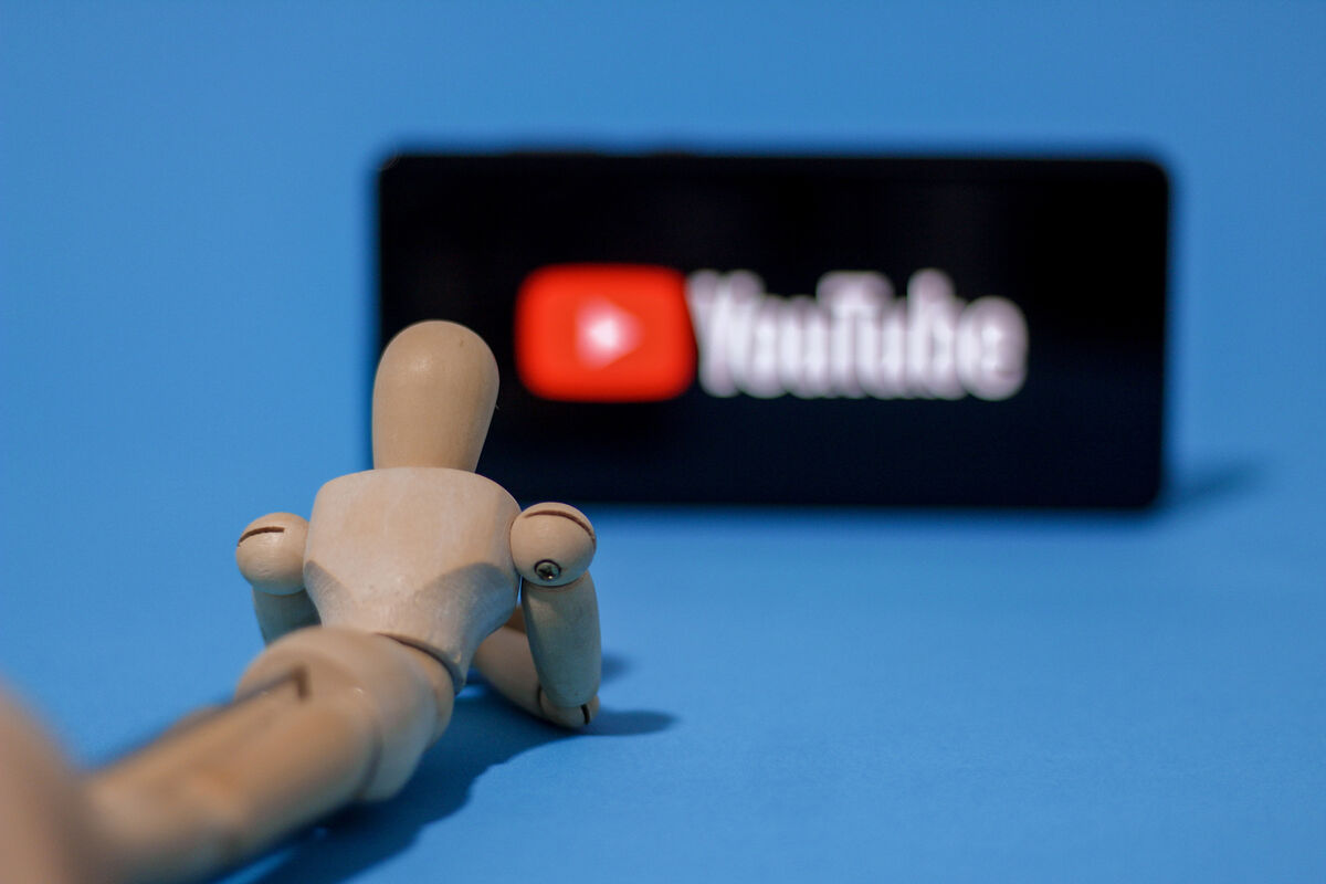 Блогер Переина: создатели видео потеряют 100% дохода от замедления Youtube