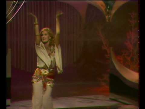 Картинки по запросу Dalida "Salma ya salama" | Archive INA