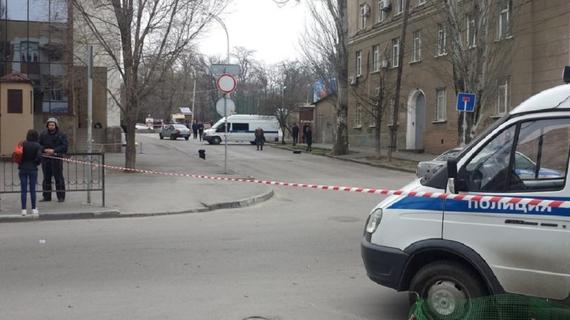 Взрыв возле школы в Ростове-на-Дону