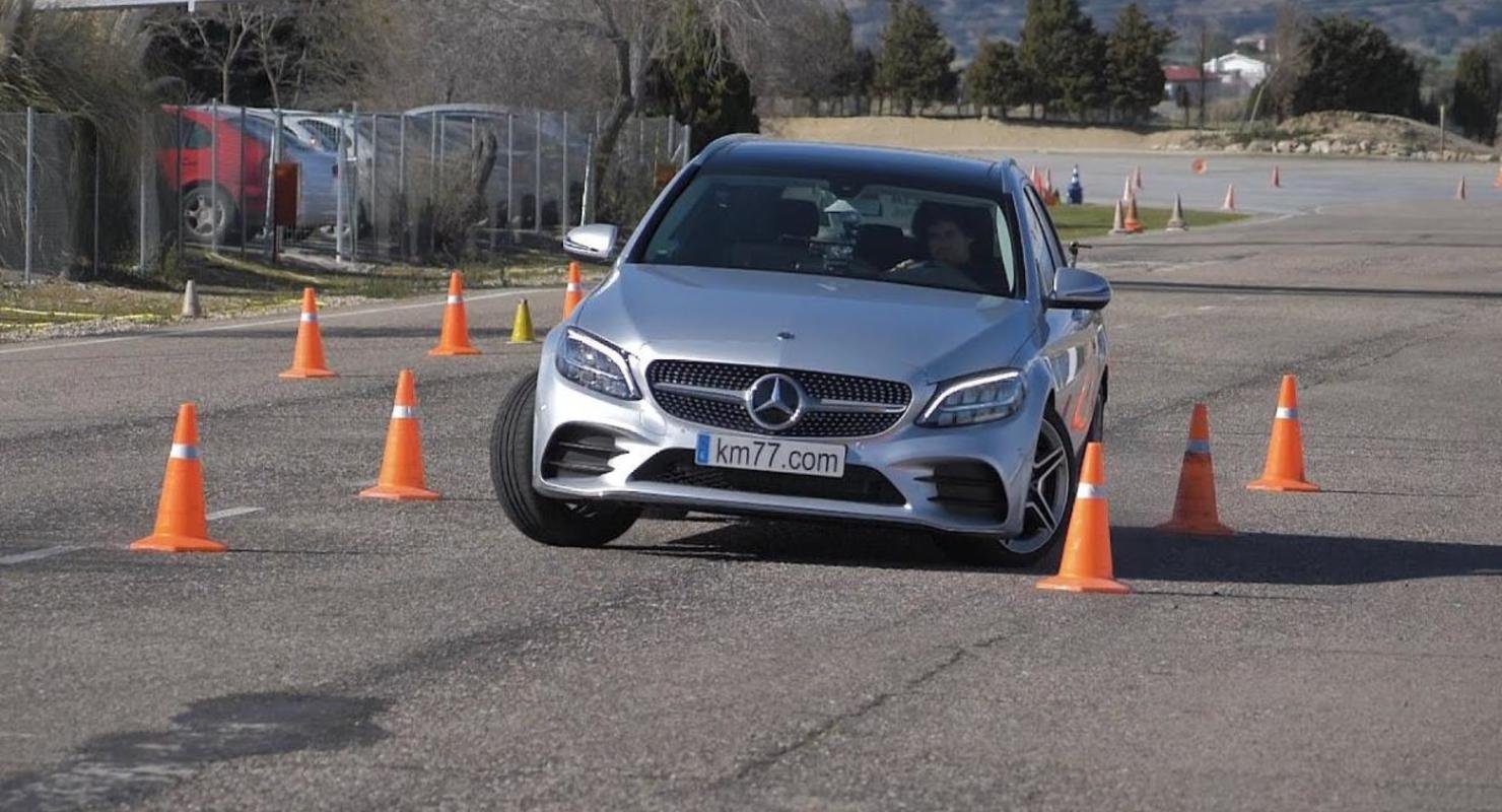 Универсал Mercedes-Benz E-Class Estate запросто смог пройти "лосиный тест" Автомобили