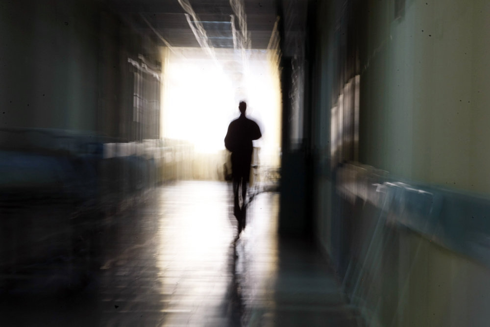 Есть жизнь после смерти Есть жизнь после смерти жизнь,медицина,мистика,смерть