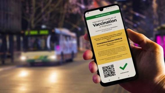 Великобритания отказалась от обязательных «паспортов вакцинации» для посещения пабов и ресторанов ИноСМИ