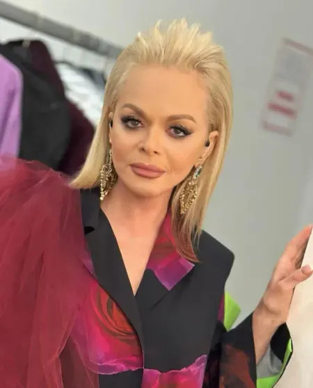 Лариса Долина