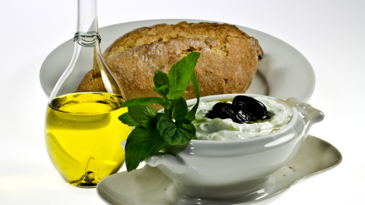 Как приготовить дзадзыки по-настоящему? Вкусные рецепты греческой кухни 