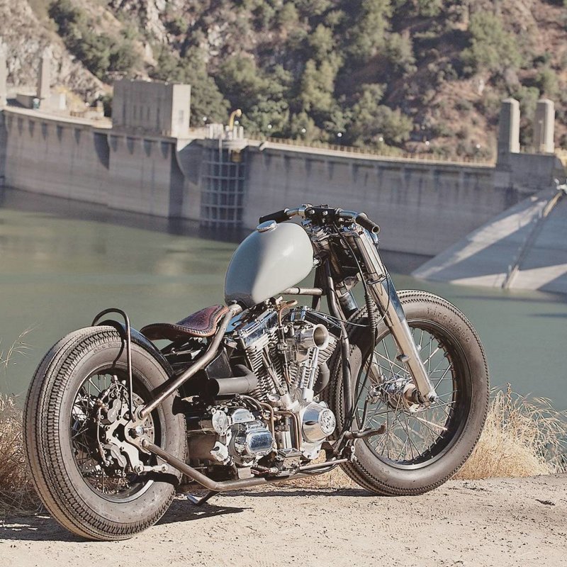 Основная идея Bobber Style — мотоцикл должен самостоятельно доехать до гоночной трассы, а потом отвезти хозяина домой боббер, мото, мотоцикл, харлей, чоппер