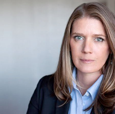 Суд в США официально приостановил выход книги племянницы Дональда Трампа "Как моя семья создала самого опасного человека в мире" Звезды,Новости о звездах