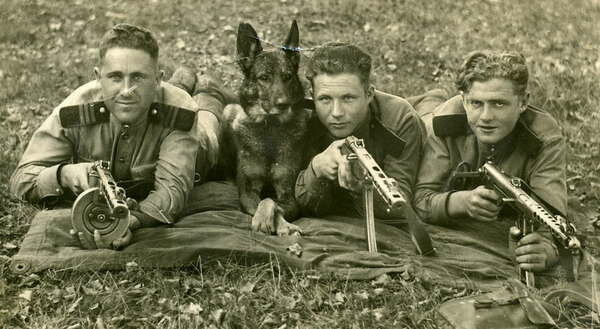 Охотники на бандеровцев: подборка фотографий конца 40-х годов Дальние дали