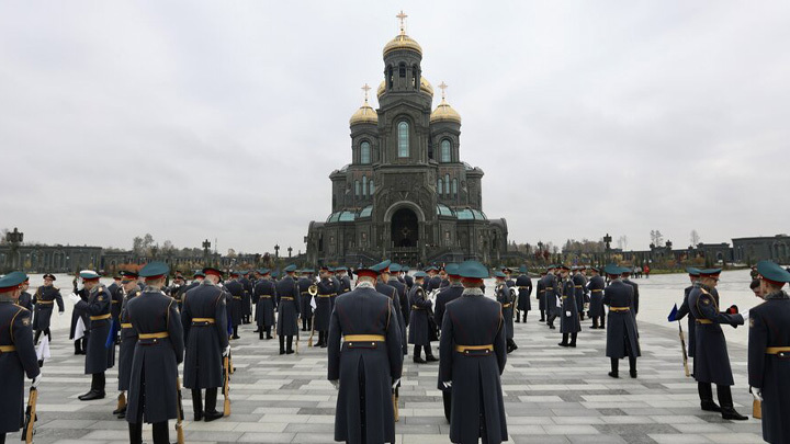 ОХОТА НА РУССКИХ: "ЦИВИЛИЗОВАННЫЙ МИР" СНЯЛ МАСКУ