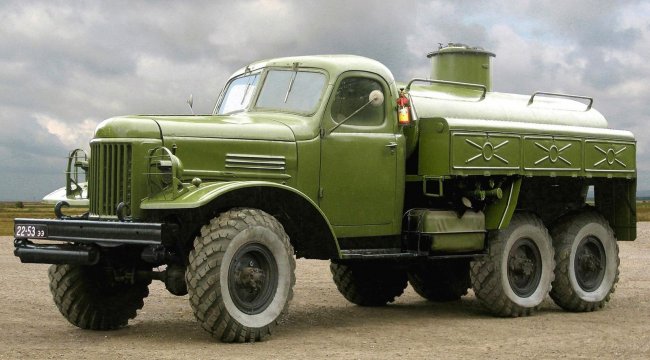 Кто лучше на бездорожье: советский ЗиЛ-157 или чехословацкая Praga V3S Автомобили