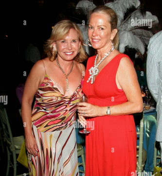 История о том как американская бандитская семья Херст - первых медиамагнатов Америки и родоначальников фейк-ньюз , спровоцировала войну между США и Испанией .Семейка Hearst - война ,бандитизм, ложь и деньги . История о том как американская бандитская семья Херст - первых медиамагнатов Америки и родоначальников фейк-ньюз , спровоцировала войну между США и Испанией .Семейка Hearst - война ,бандитизм, ложь и деньги . геополитика,история