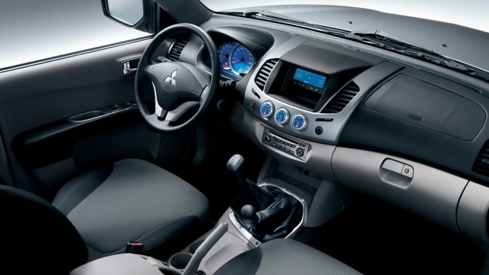 5 причин любить и ненавидеть Mitsubishi L200 IV 1,2,3,4,5,Mitsubishi L200 IV,тест-драй